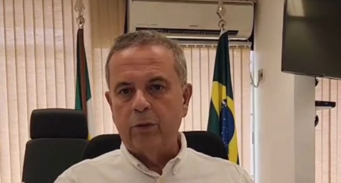 Marinho iniciou sua fala manifestando solidariedade à população do Rio de Janeiro, que enfrenta,