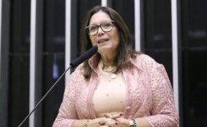Bia Kicis recomendou a aprovação do textoFonte: Agência Câmara de Notícias