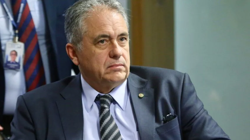 MP alternativa ao IOF perde R$ 3 bilhões em arrecadação após cortes do relator Carlos Zarattini