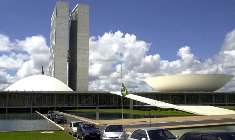Câmara e Senado defendem PL da Dosimetria no STF