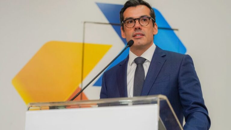 Correios têm rombo de R$ 5,6 bi e quer mais R$ 20 bi de empréstimo