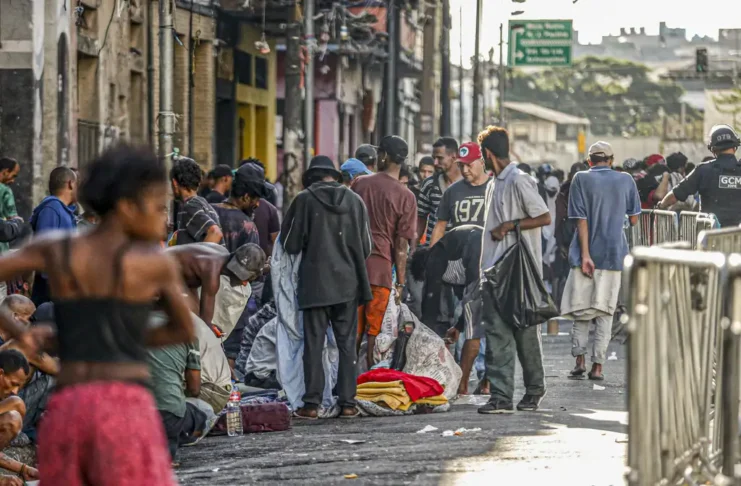 São Paulo (SP), 24/06/2024 - Prefeitura e governo instalam grades na Cracolândia e delimitam espaço de usuários de drogas. Foto: Paulo Pinto/Agência Brasil