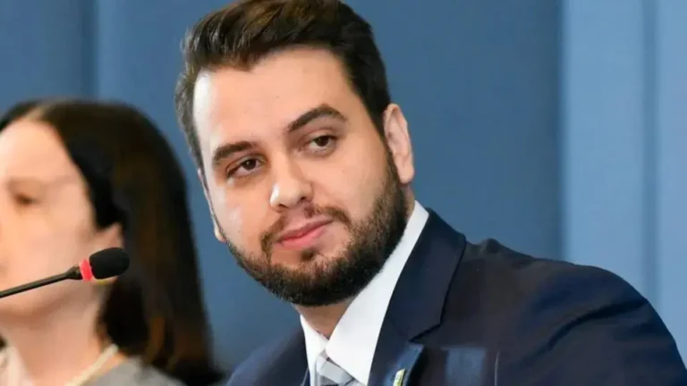 Advogado de Trump chama caso Filipe Martins de “aterrorizante”