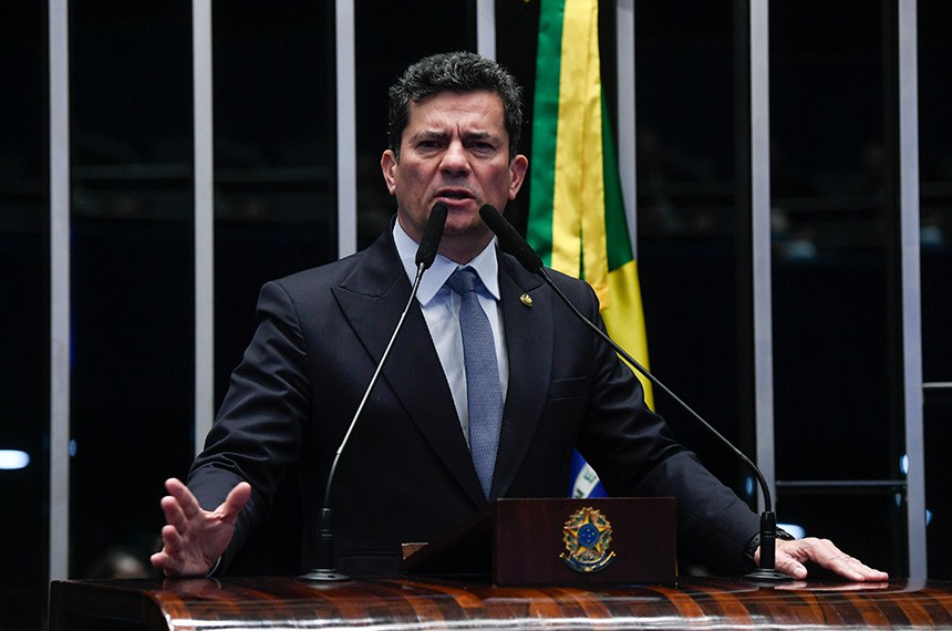 Moro critica plano do STF e afirma que proposta pode abrir caminho para “celas abertas” e afrouxar punições. Veja o que disse o senador