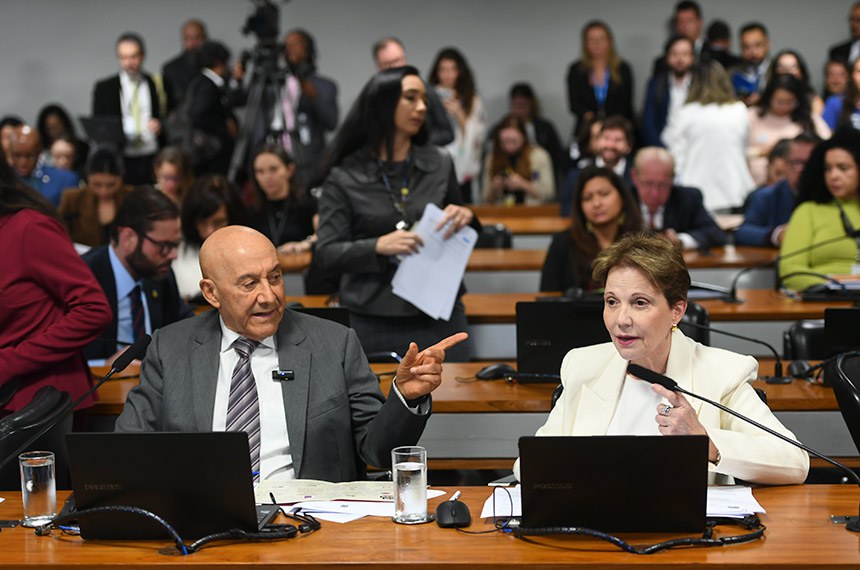 Senado vota nesta quinta (16) vetos de Lula à lei do licenciamento ambiental. Governo teme desgaste internacional, enquanto setor produtivo pressiona pela derrubada total para destravar obras e investimentos.Foto: Agência Brasil