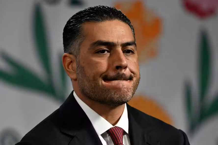 A violência voltou a tomar conta do estado de Sinaloa, na costa do Pacífico mexicano. Nesta segunda-feira (3), autoridades locais foram alvo de um ataque armado que terminou em um intenso confronto.