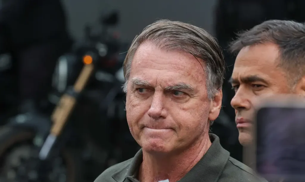 Bolsonaro deve cumprir ao menos seis anos em regime fechado após decisão do STF foto: Agência Brasil