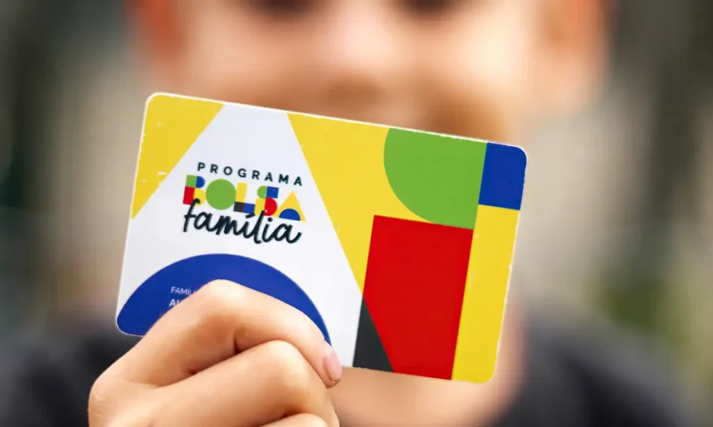 TCU: Beneficiários do Bolsa Família gastaram R$ 3,7 bi em bets em apenas um mês