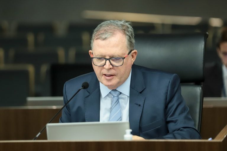 Walton Alencar do TCU afirmou que o órgão atua sob influência de ONGs estrangeiras; outros ministros do TCU apoiaram a crítica