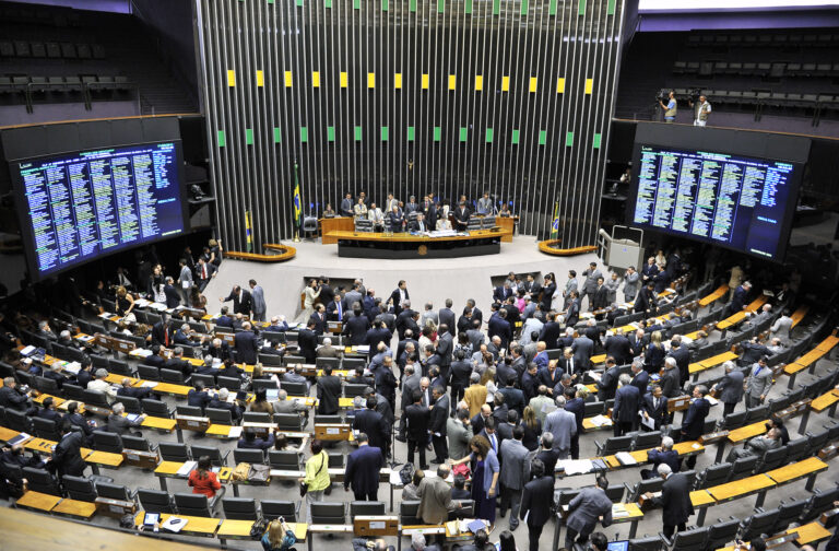 Câmara tenta costurar acordo final sobre PL Antifacção