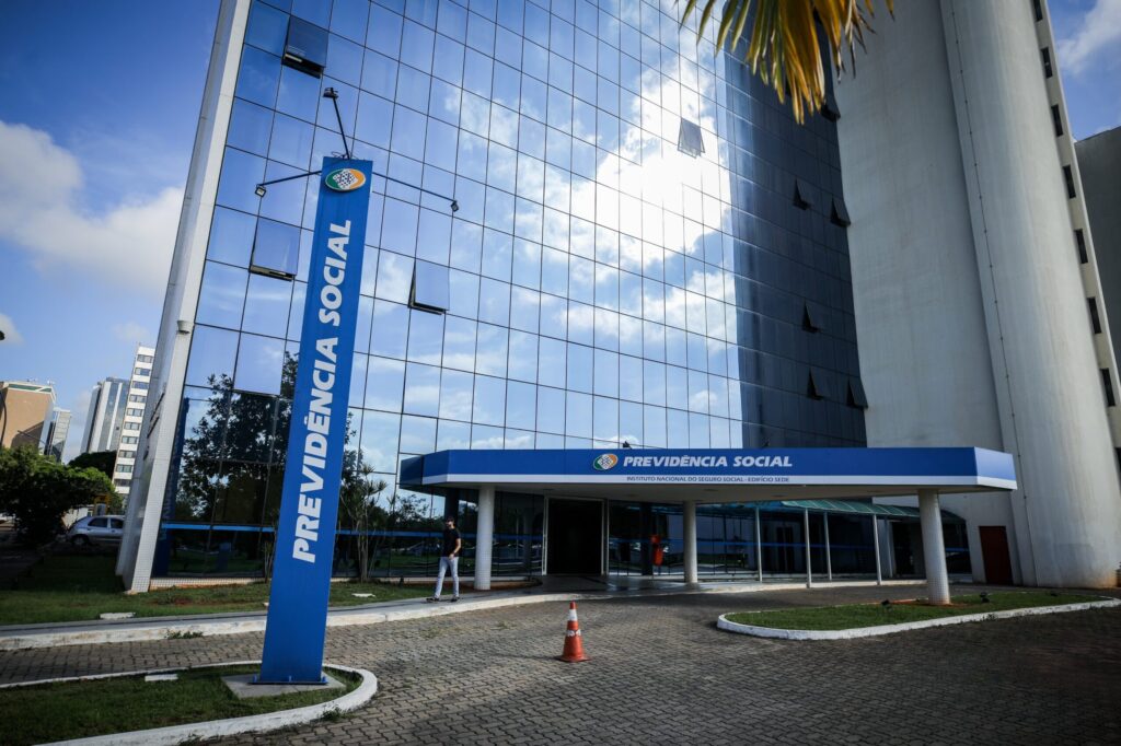 STF cancela tese da revisão da vida toda do INSS e impede recálculo mais vantajoso de aposentadorias. Decisão consolida entendimento da Corte