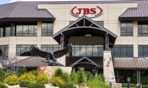 Trump culpa JBS e outras companhias por preço salgado da carne