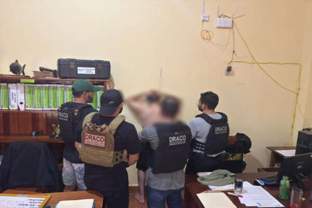 Criminoso ligado ao CV é capturado na Bolívia após anos de fuga internacional foto: PCCE