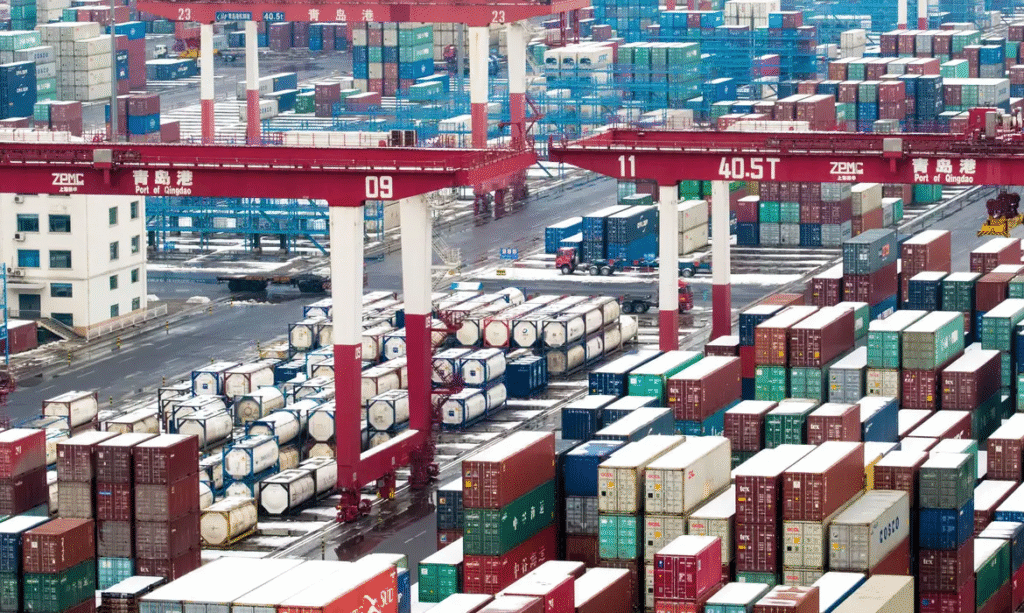 As exportações da China registraram queda de 1,1% em outubro, revertendo o crescimento comercial de 8,3% registrado em setembro foto: Agência Brasil