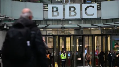BBC admite erro em edição de discurso de Trump e enfrenta ameaça de processo de US$ 1 bilhão