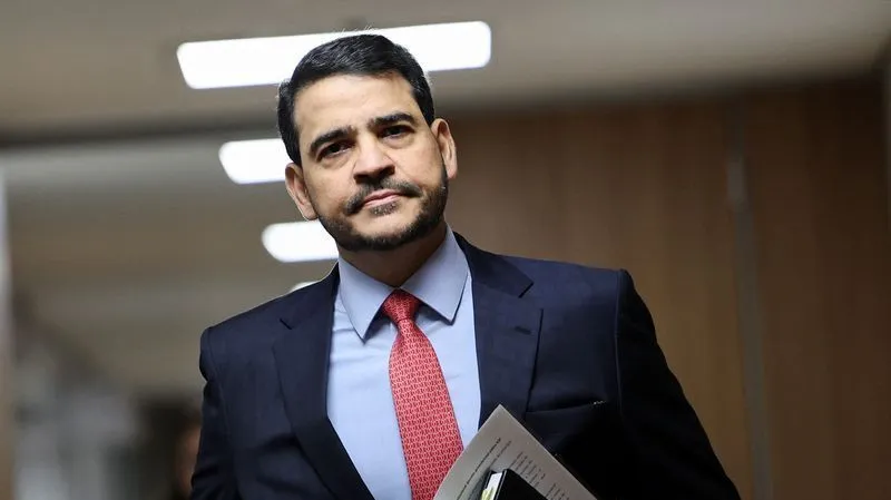 CPMI do INSS vota hoje convocação de Messias