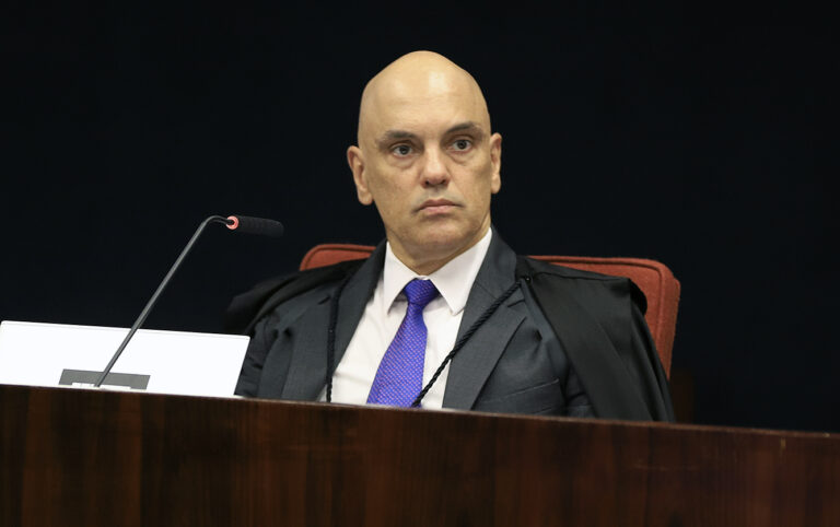 Urgente: Moraes suspende aplicação da lei da dosimetria