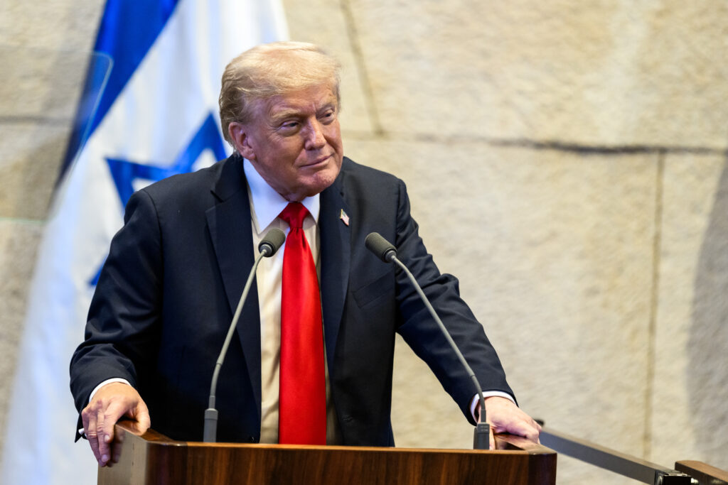 Em publicação na sua rede Truth Social, Trump sugeriu que a postura crítica de Reiner ao seu governo estaria relacionada às circunstâncias da morte.