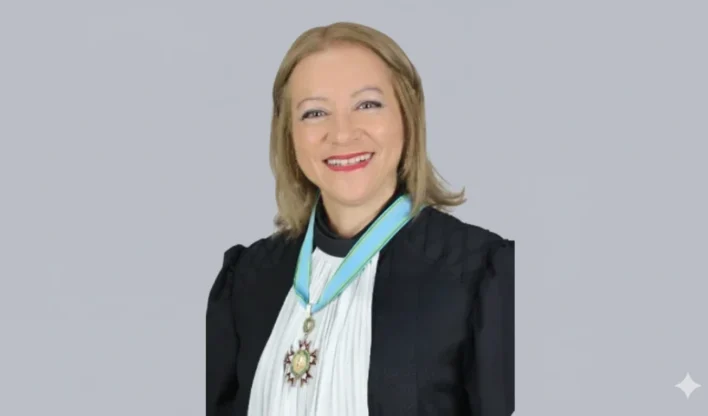Solange Salgado, que revogou a prisão de Daniel Vorcaro, já foi alvo de auditorias por contratos simulados e gestão irregular na Ajufer