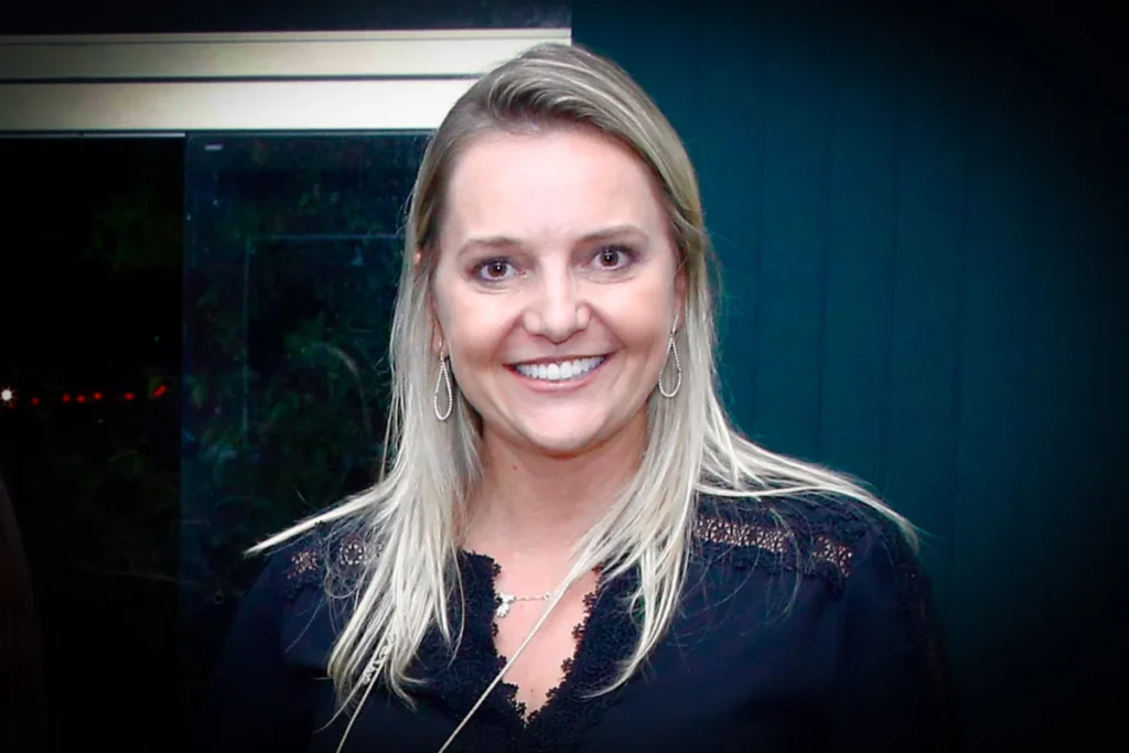 STF cita que ex-assessora de Arthur Lira controlava indicações desviadas do orçamento secreto; PF detalha sistema centralizado de emendas e pressões políticas.