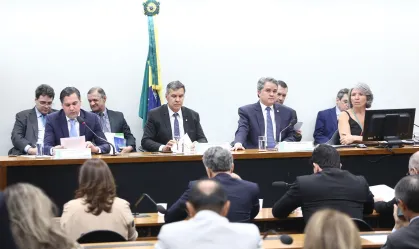 Comissão (CMO)