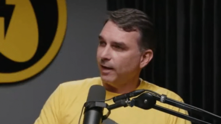 Flávio falou com Guedes antes de anunciar candidatura