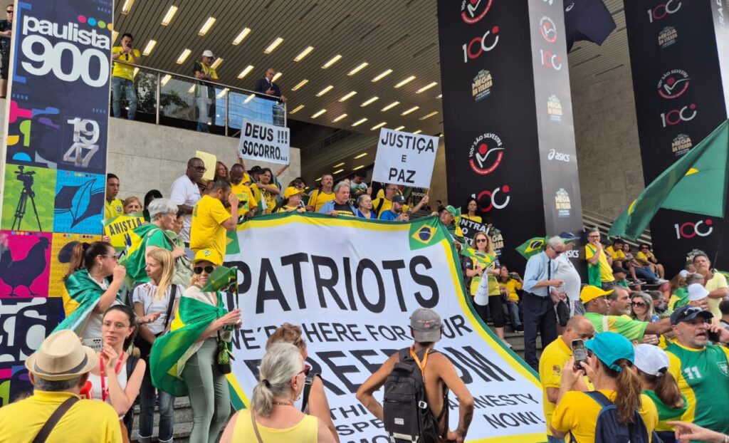USP: ato pró-anistia reúne 1.200 pessoas na Paulista