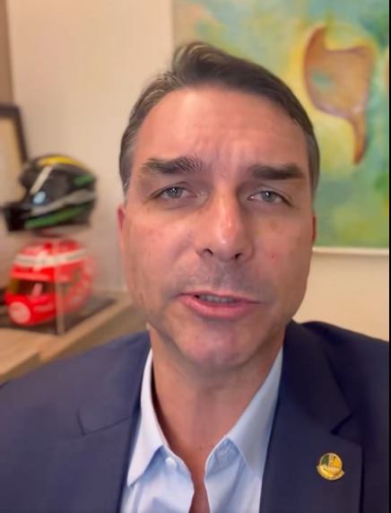 PT vincula Caso Master a Flávio Bolsonaro após prisão de ex-presidente do BRB