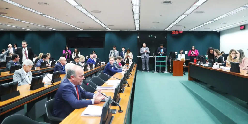 CCJ vota por libertar Bacellar e plenário dá a palavra final foto: Agência Brasil