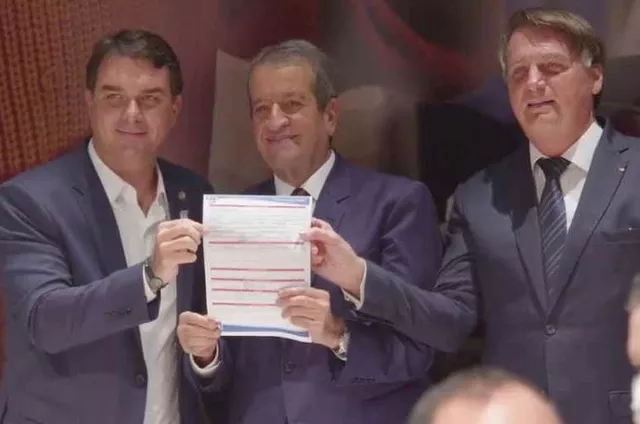 Flávio, Valdemar e Bolsonaro