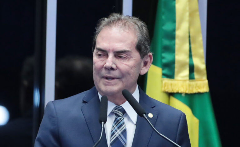 Alcolumbre promete votar fim da escala 6×1 até junho, diz Paulinho