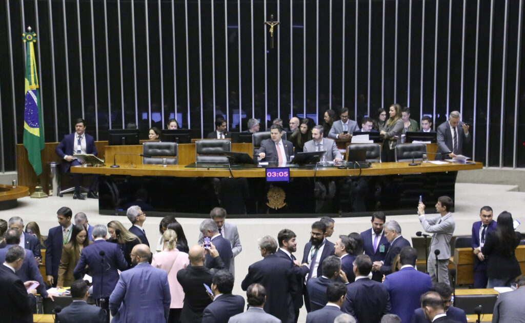 A medida segue a determinação do ministro do Supremo Tribunal Federal (STF) Flávio Dino.