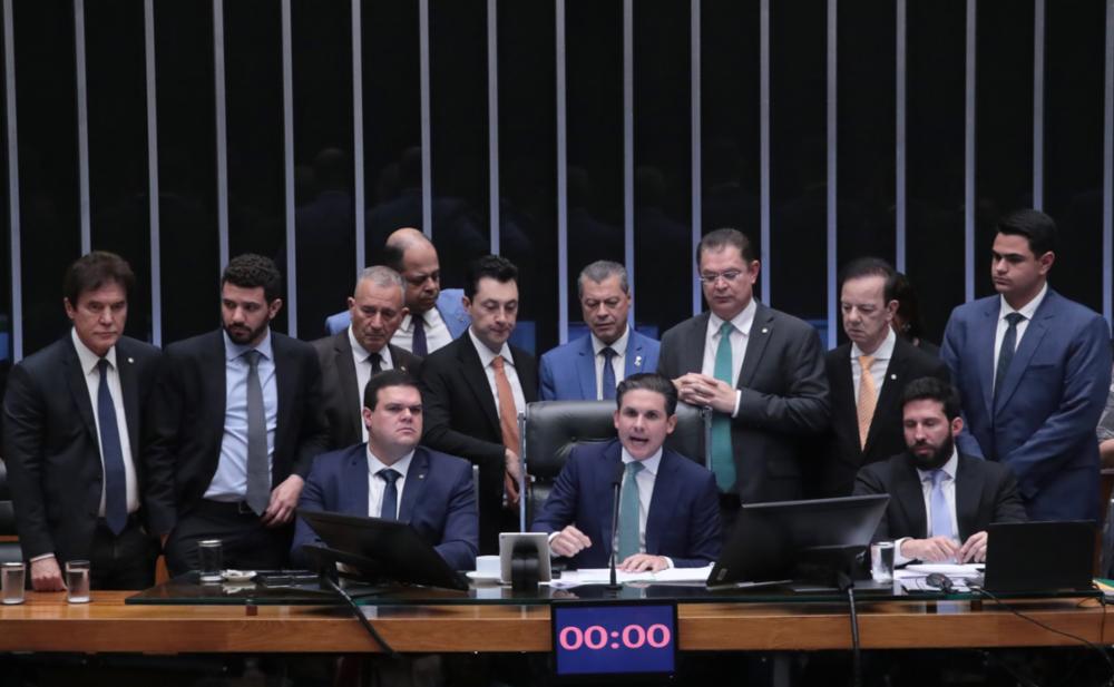 PL do Devedor Contumaz