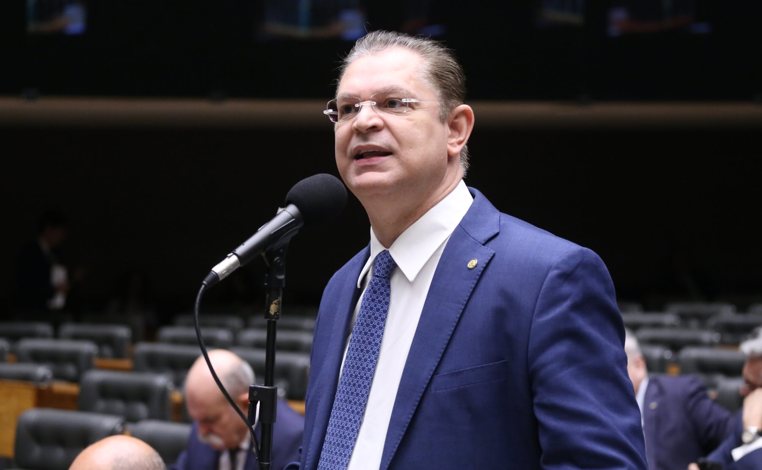 Sóstenes é alvo de mandado de busca e apreensão no âmbito da Operação Galho Fraco