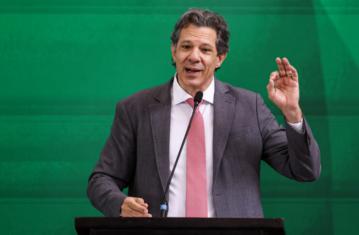 A declaração foi feita por Haddad após reunião com o encarregado de Negócios da embaixada americana, Gabriel Escobar.