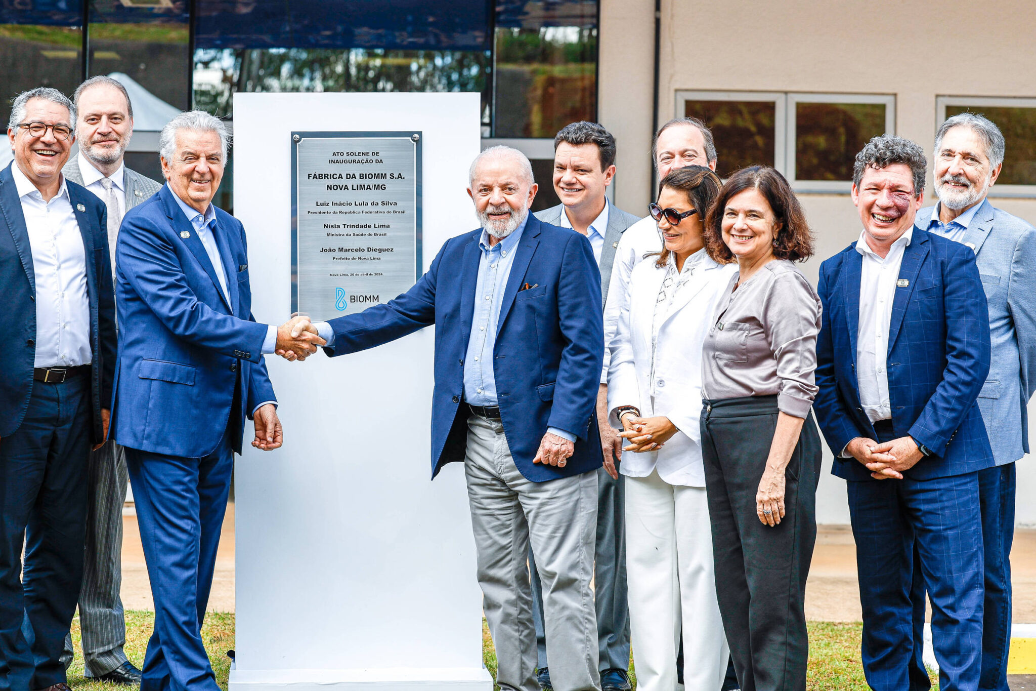 Lula e seu ex-ministro Mares Guia inaugura fábrica da Biomm