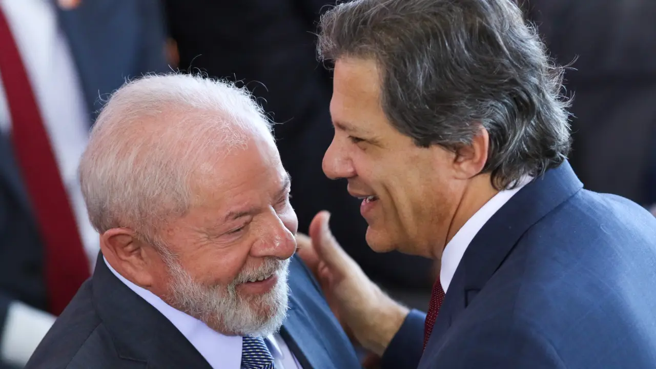 Lula-Haddad-Brasil está entre os países com maior revisão para baixo no PIB pelo FMI