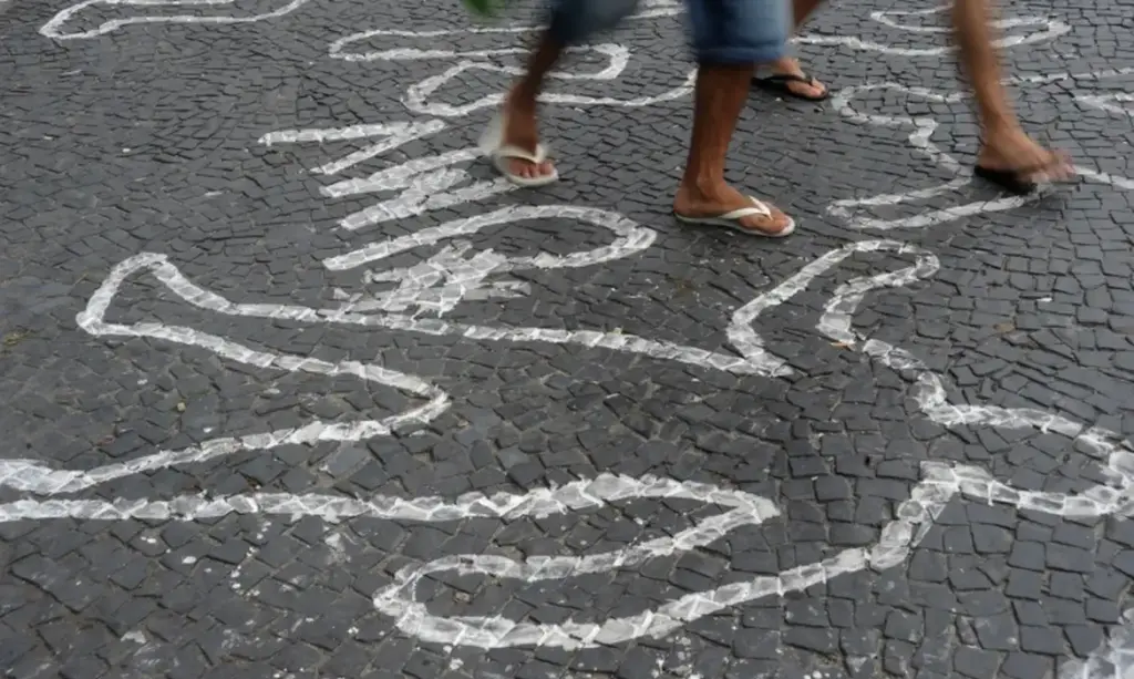 Governadores de esquerda comandam 8 dos 10 Estados com mais mortes do país