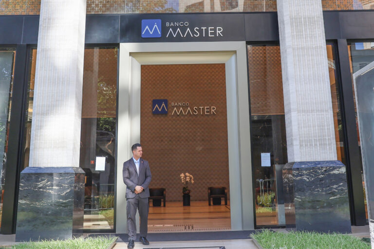 Master recebeu R$ 4,4 bi de fundos de previdência de Estados e municípios