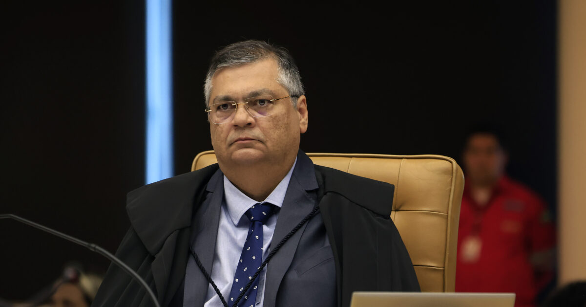 Flávio Dino diz que STF “acerta mais do que erra”