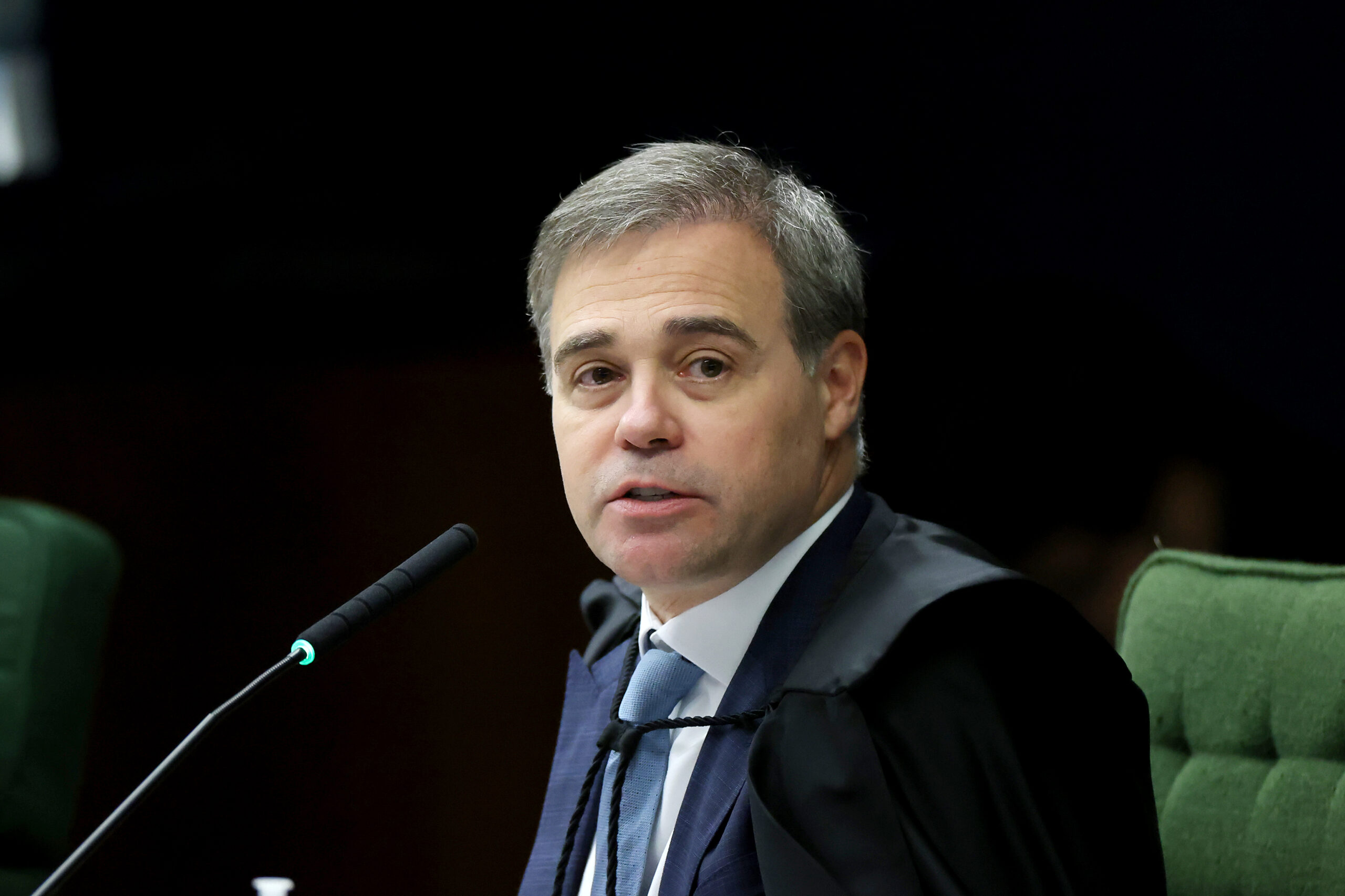 Delegados da PF veem mais segurança com Mendonça na relatoria do caso Master