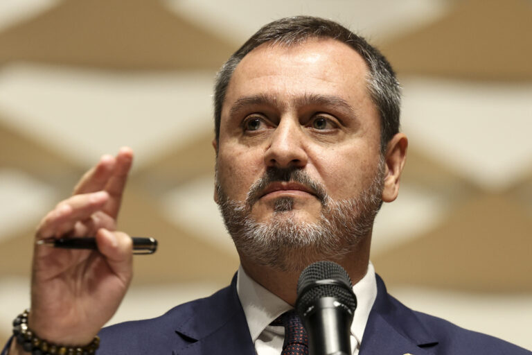 Após operação atingir policiais, Andrei diz que PF “corta da própria carne”