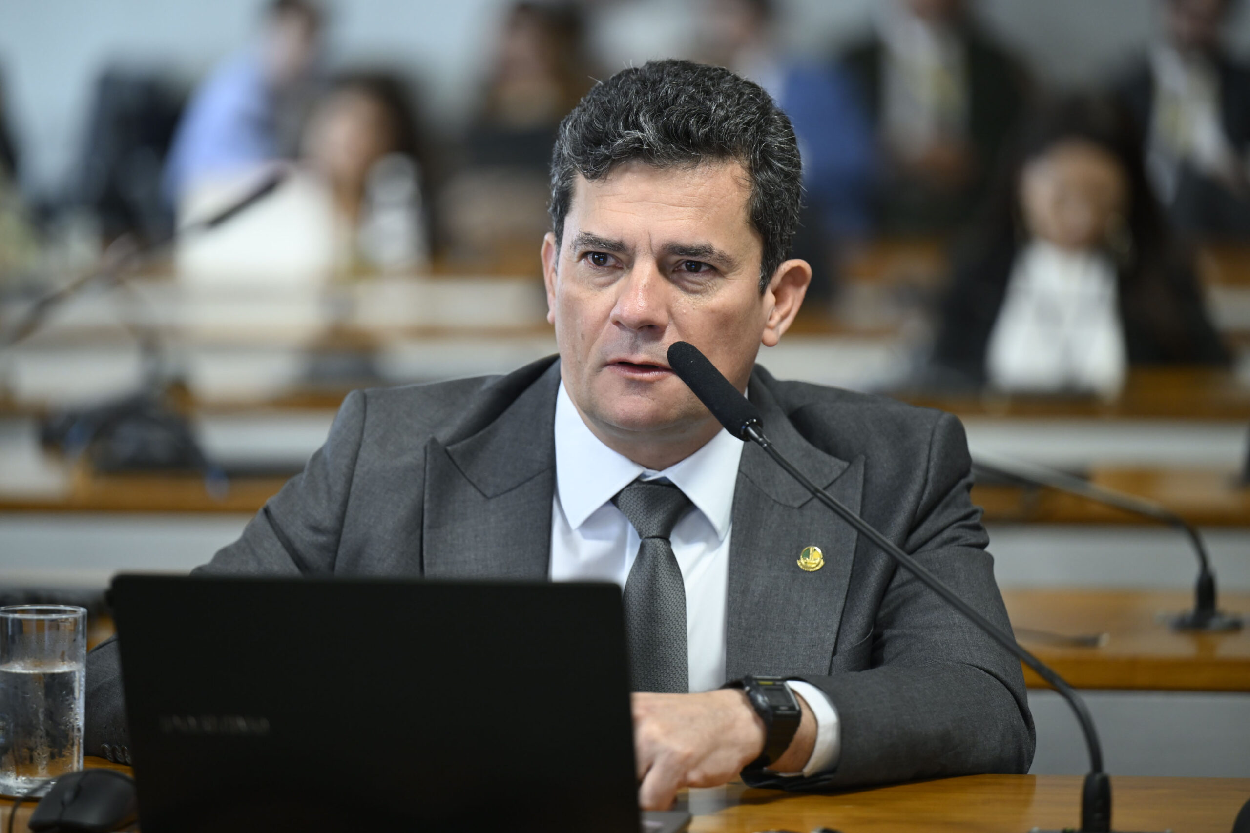 PEC de Moro obriga presença em CPI