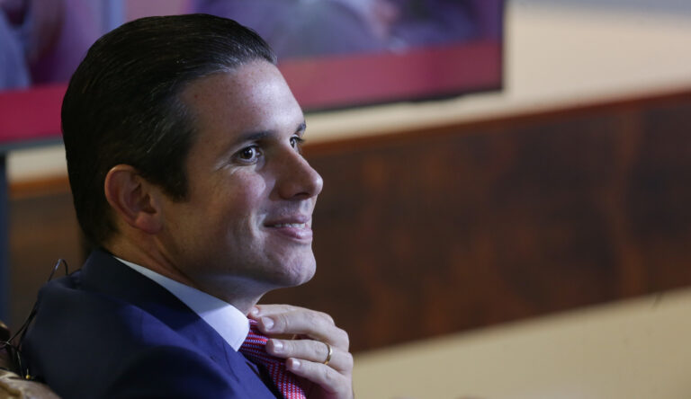 PF investiga emenda de Motta que beneficiaria Vorcaro
