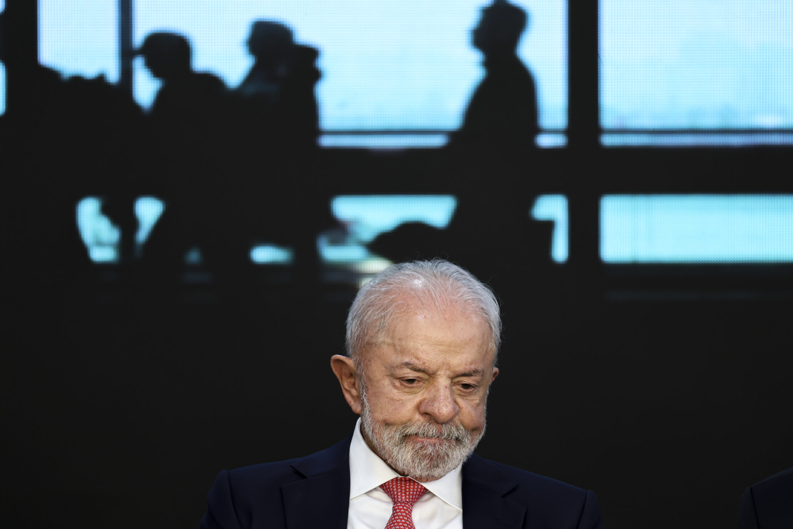 Lula deixa vencer prazo no STF e não responde à ação contra a Lei do Licenciamento Ambiental, após vetos derrubados pelo Congresso