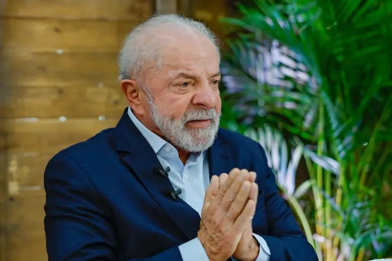 Lula embarca para Ásia nesta terça