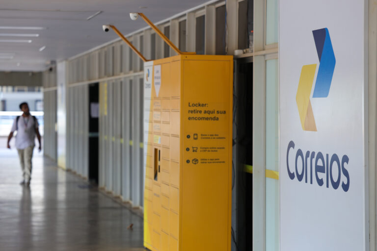 Prejuízo dos Correios salta para R$ 3,1 bilhões no 1º trimestre
