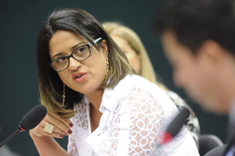 Doleiros da Lava Jato viram alvo de nova operação