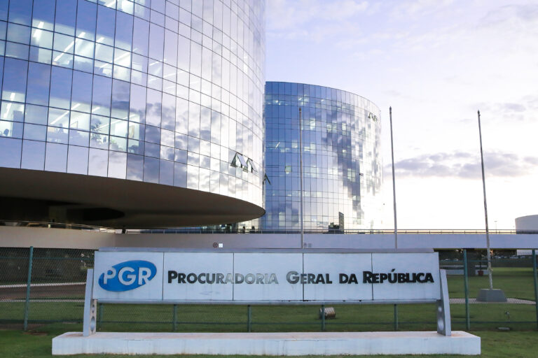 PGR denuncia nove investigados por esquema de venda de sentenças no STJ