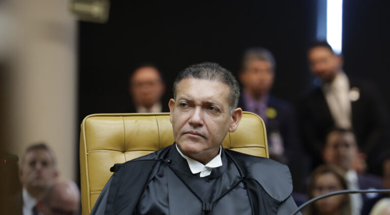 Urgente: Nunes Marques será o relator da revisão criminal de Bolsonaro